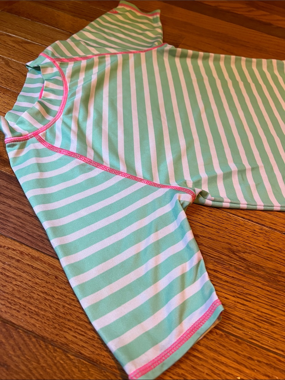 O'Rageous! Mint & White Striped Rash Guard with Pink Stitching size XS 6/6X - Picture 10 of 16